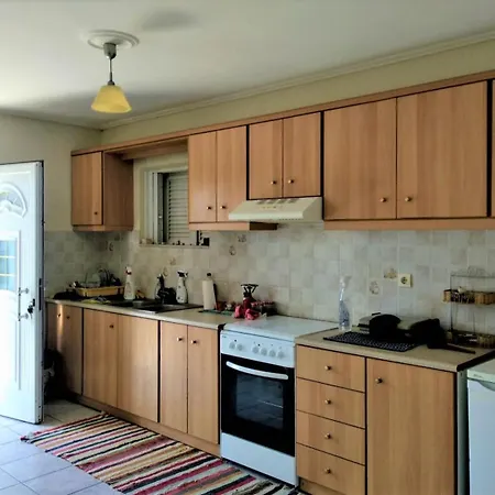 2 υπνοδωματίων, κοντά στη λευκάδα Apartment