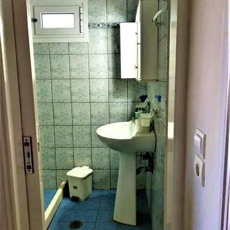 2 υπνοδωματίων, κοντά στη λευκάδα *