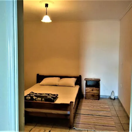 דירה 2 υπνοδωματίων, κοντά στη λευκάδα Spasmeni Vrisi